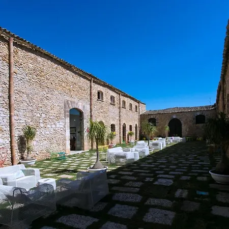 Casa de Campo Borgo Degli Angeli Wellness & By Le Dhome Sicily *